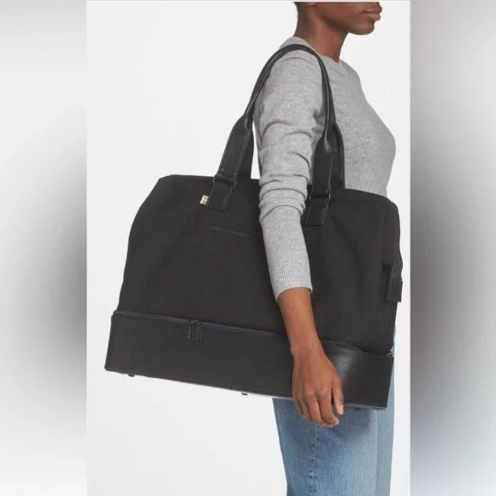 BEIS Elegant Black Travel Bag